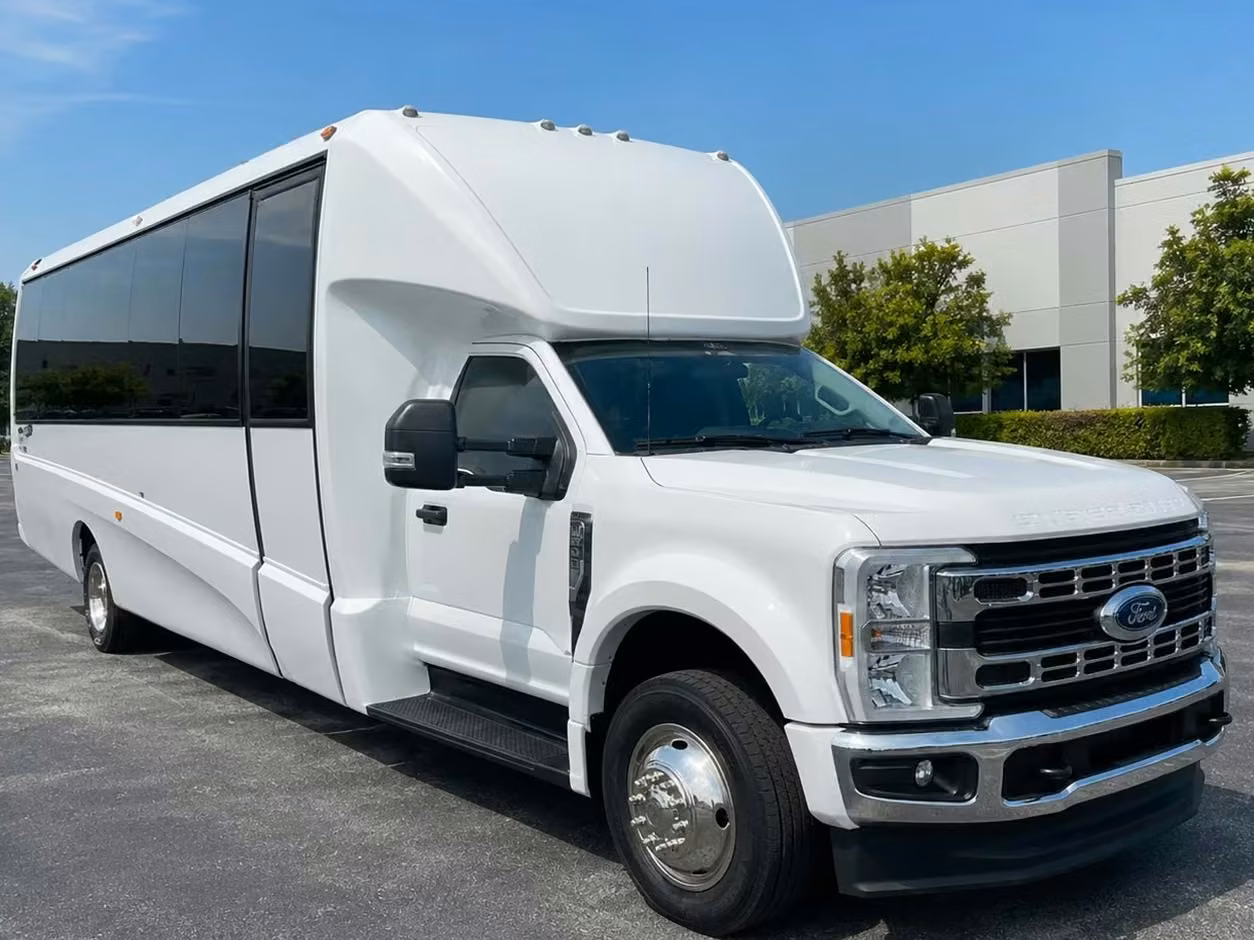 englewood 25 passenger minibus rental