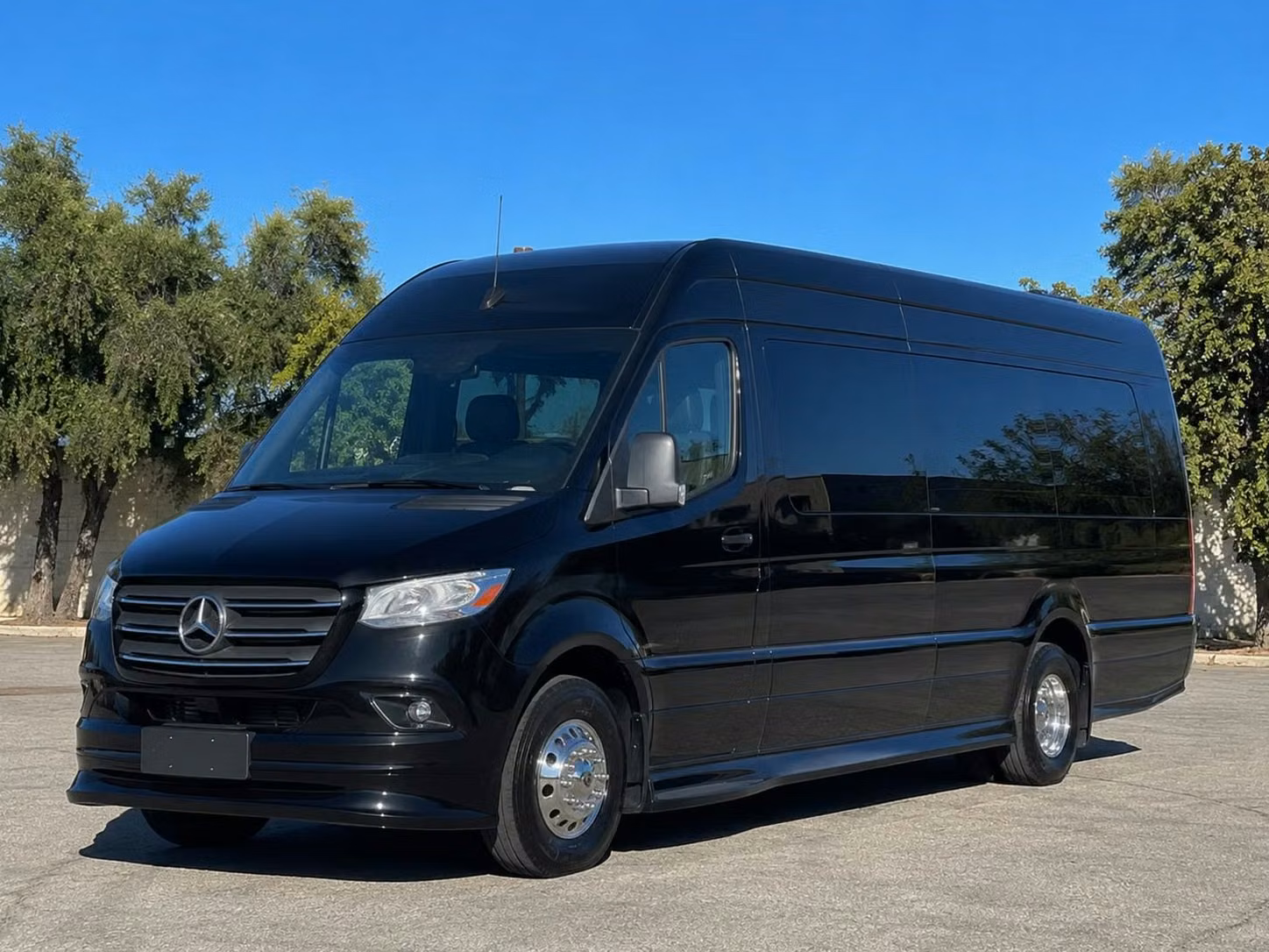 englewood bus rental options for every group size