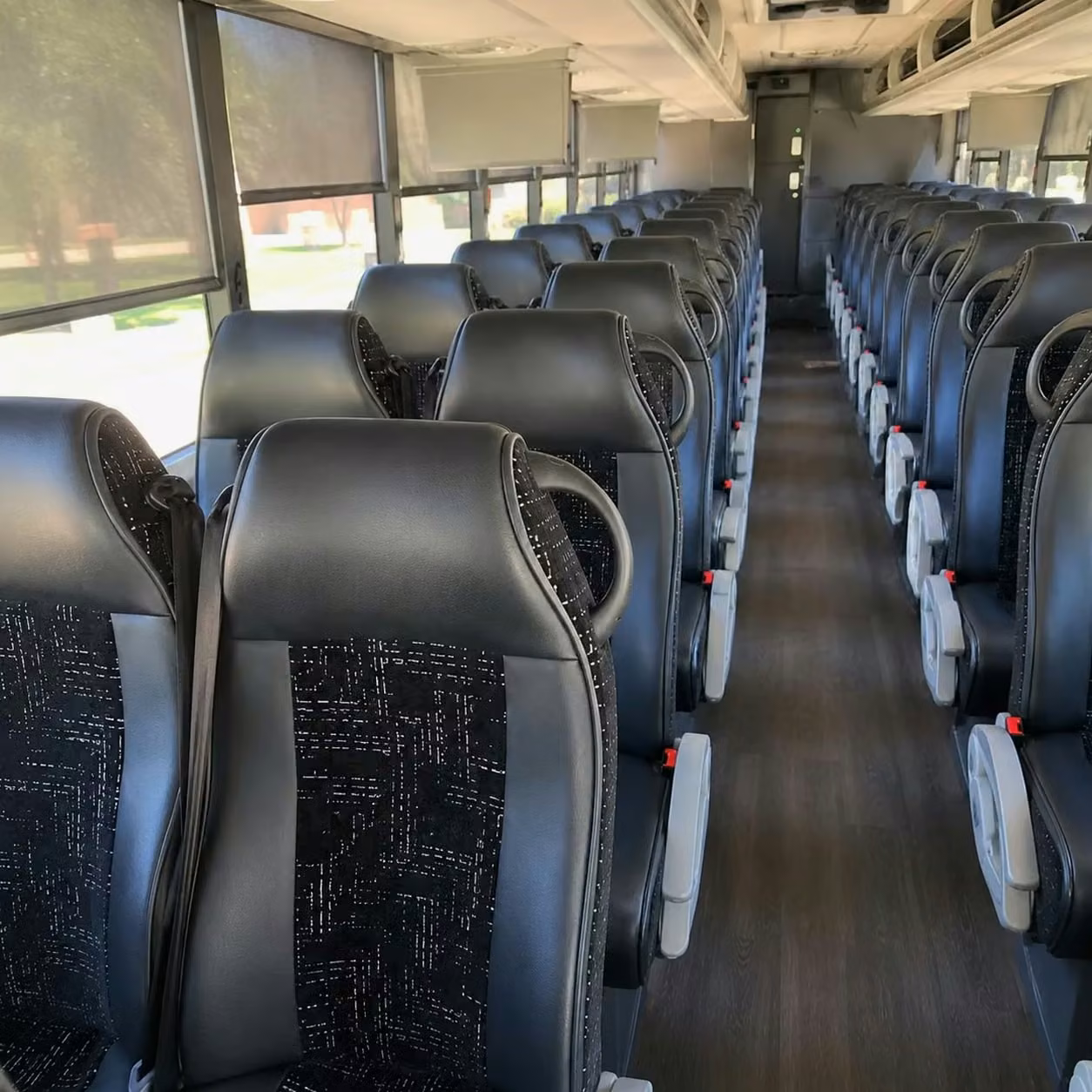 englewood charter bus prices