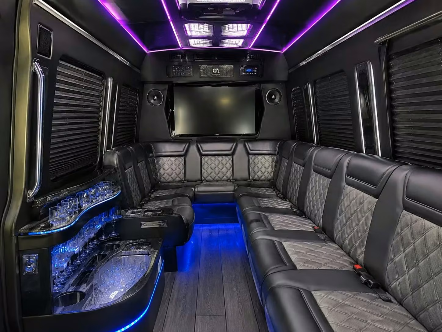 englewood charter bus rentals in englewood for the entire weekend