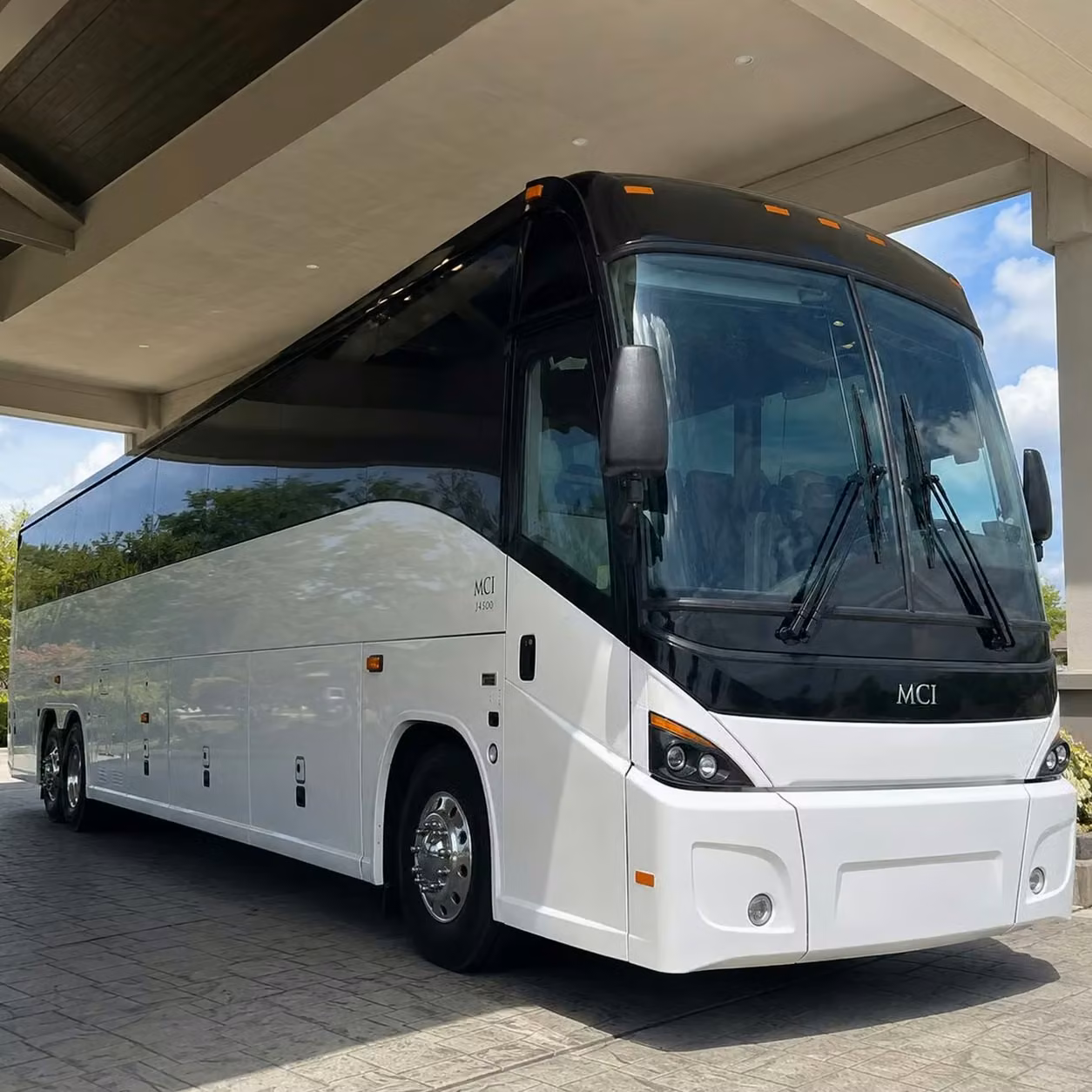 englewood on schedule shuttles for englewood government meetings and conferences