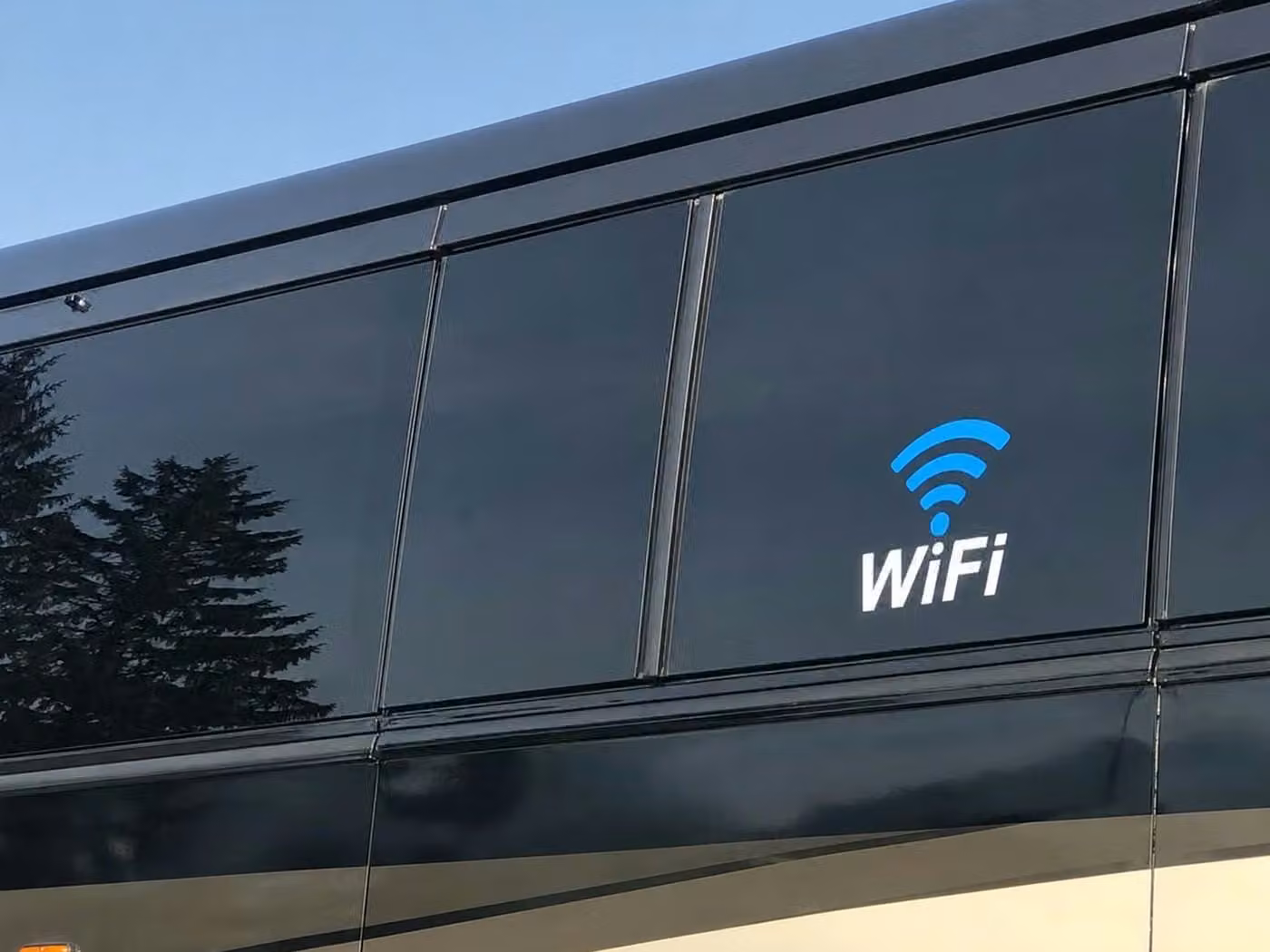 englewood sprinter van rental with driver wifi